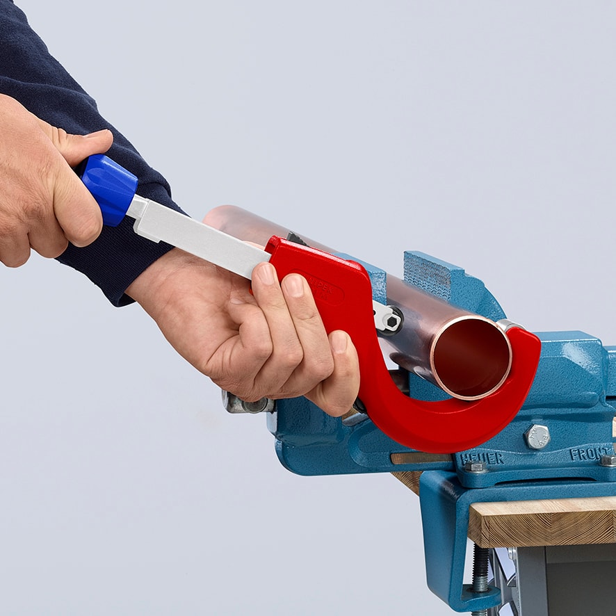 903103-00-F-A-01.jpg