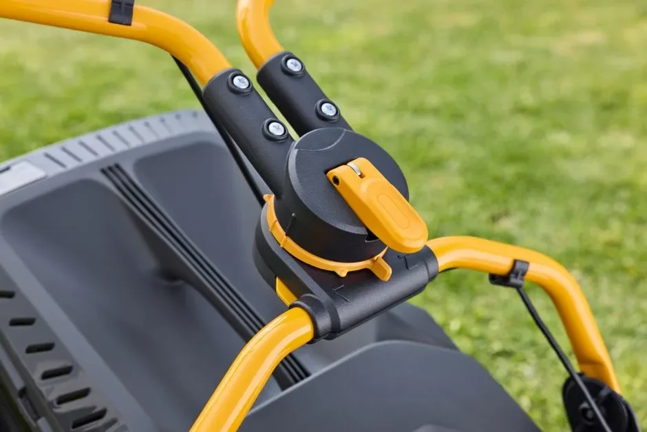 8f5ef0a11a3b99b850001199ec05b9adaeac47b8_Combi553S