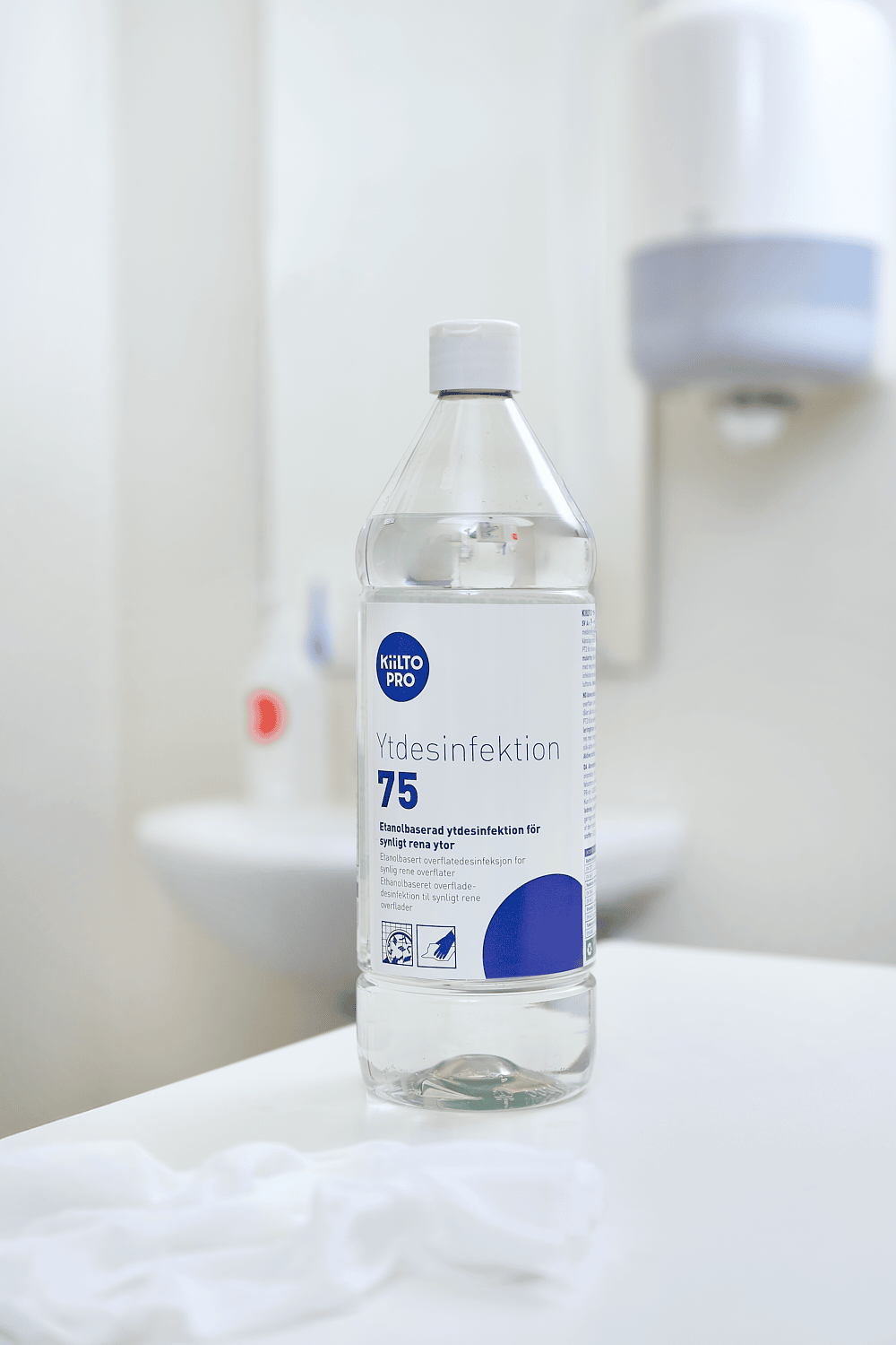 493-12_Ytdes75_Badrum 2.png