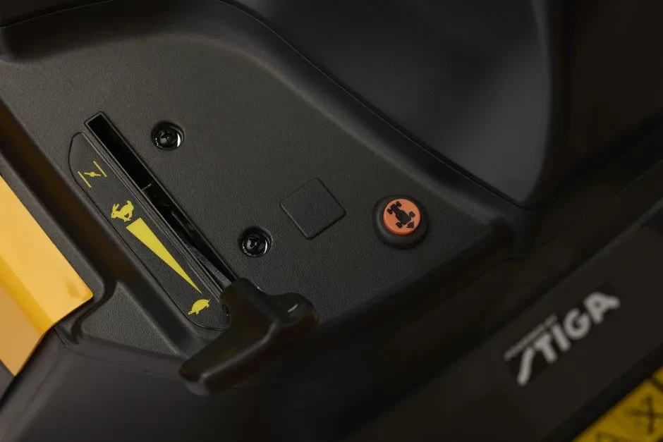 cb8b705ba71a338f2724aabbe355706b23_ESTATE384_2T210