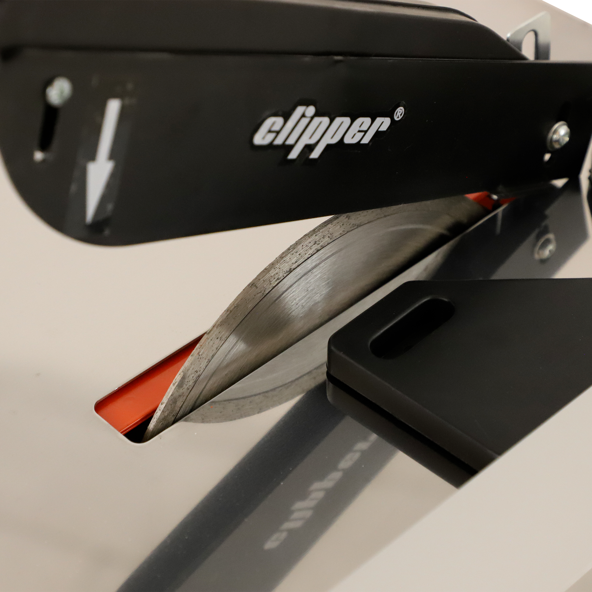 70184625699 Tile Saws Norton Clipper-TT 180 BM 230