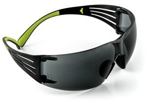 3M™ SecureFit™ 400 -sarjan suojalasit, musta/vihreä kehys, naarmuuntumista ja huurtumista estävä pinnoite, harmaa linssi, SF402AS/AF-EU, 20 kpl/pakkaus