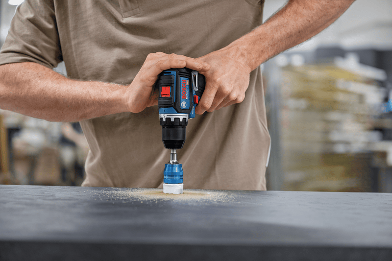 GSR_12V-32_Application_Lochsaege_2911 (2).png