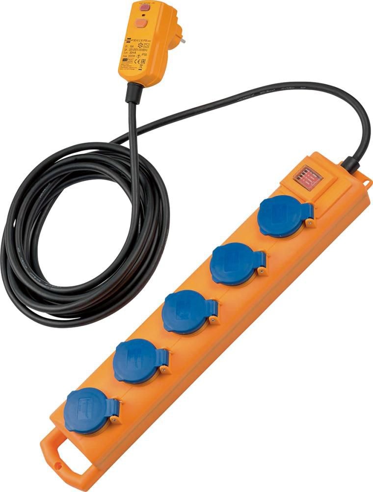 Brennenstuhl forgreningsuttak 5-veis 5 m kabel H07RN-F3G1,5 IP54