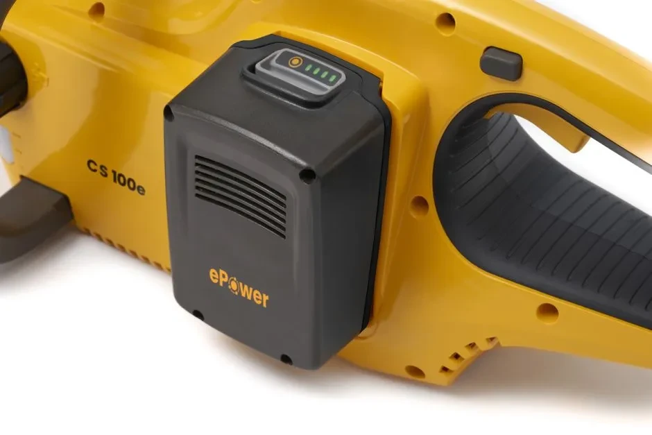 e43c6256445440525a8e64a501e3b47ea66c872_CS100eKit_