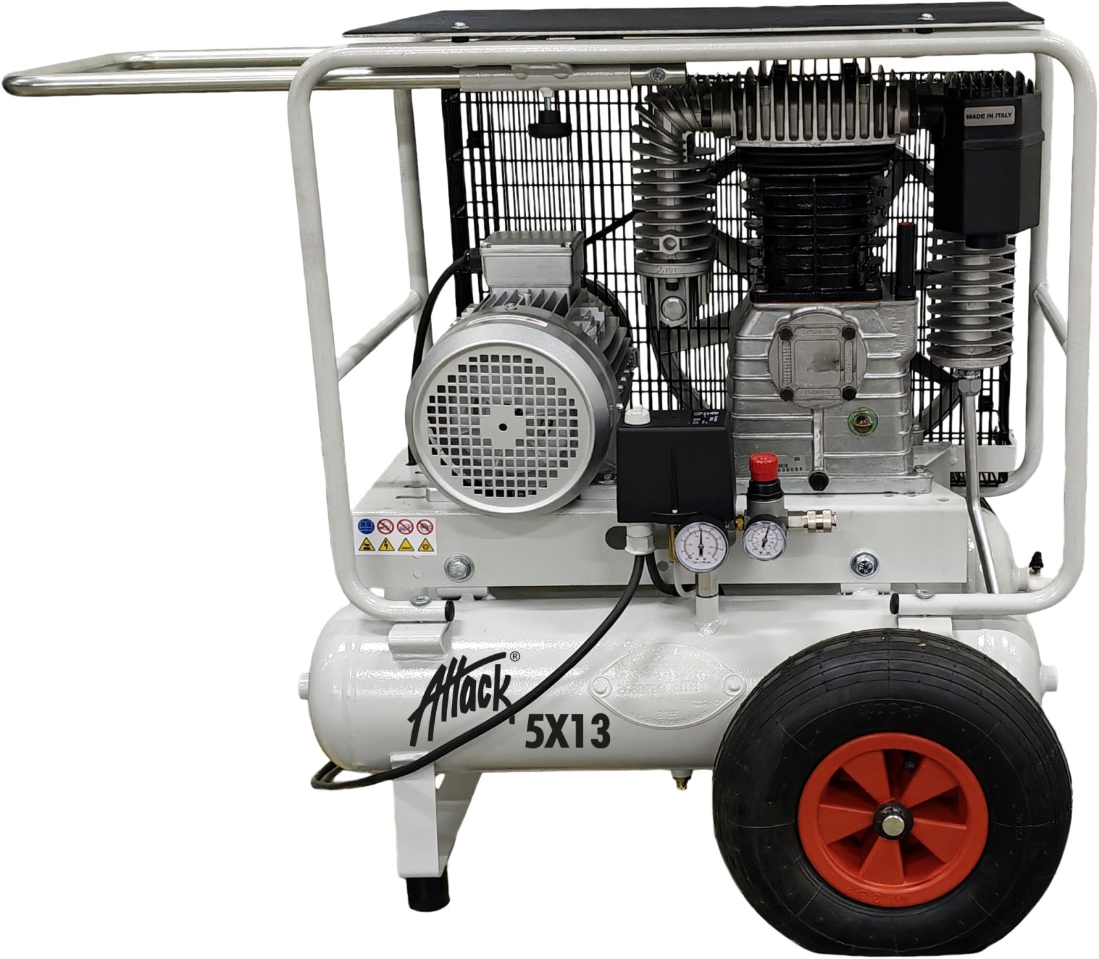 Byggkompressor Attack 5X13 22L