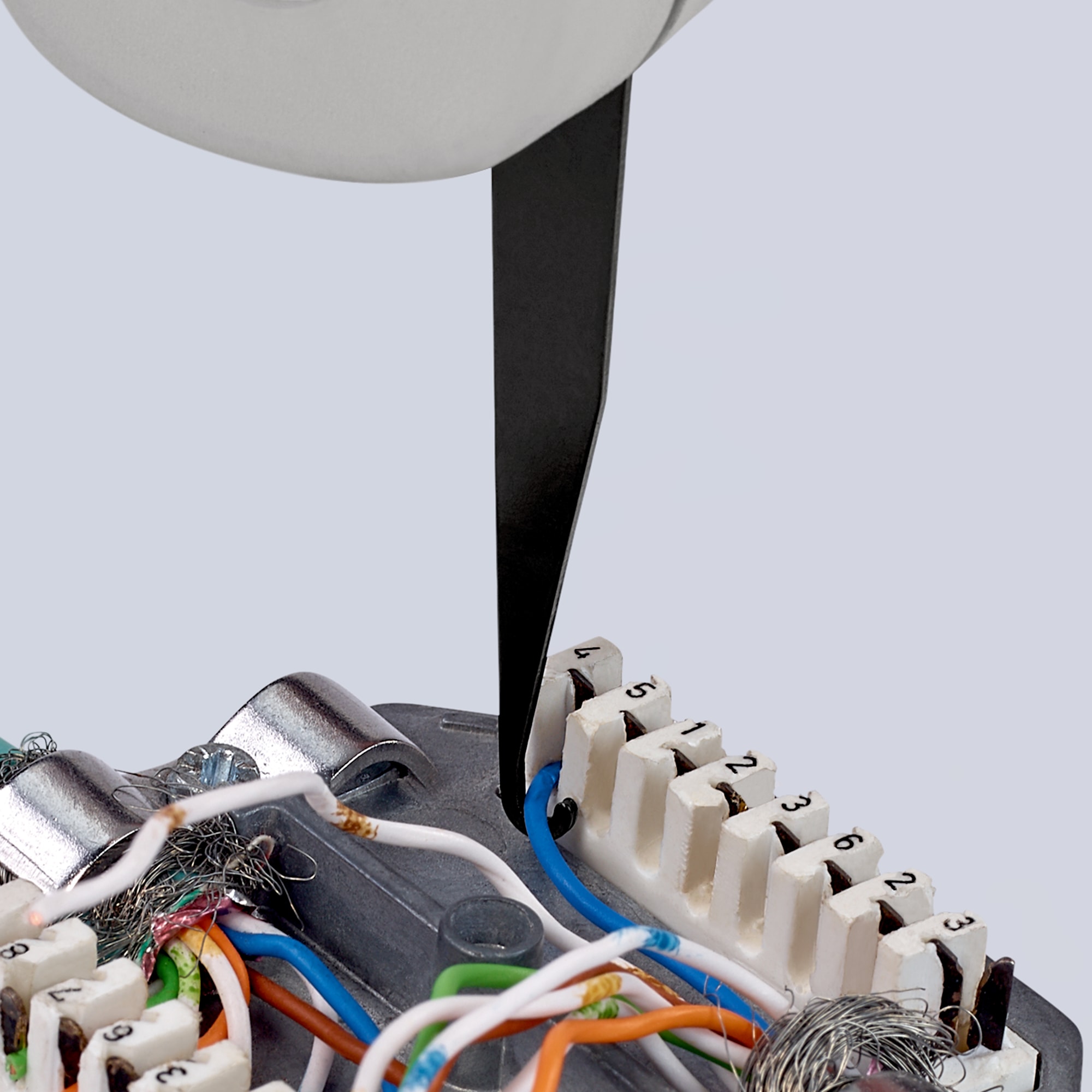 974010-01-F-A-04.jpg